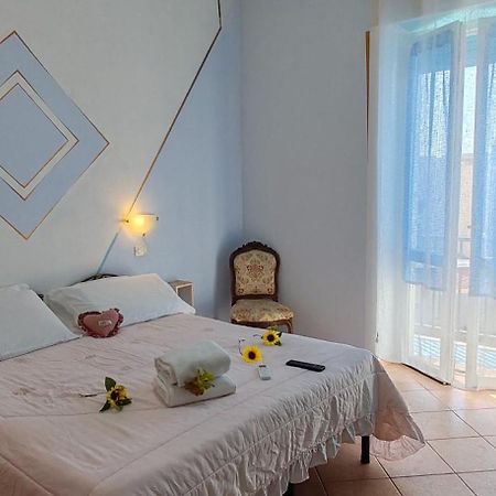 Elisart 2 Bed and Breakfast Alghero Eksteriør billede
